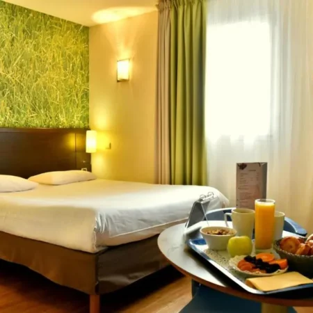 Kyriad Hotel