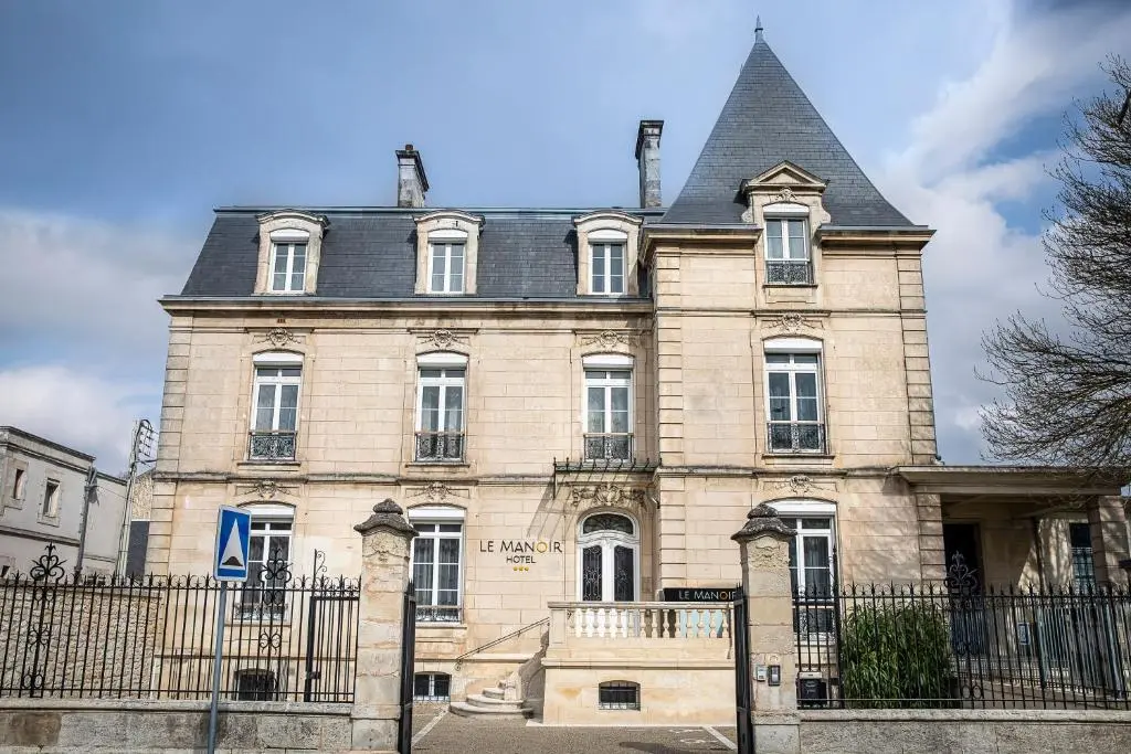 Hotel Le Manoir