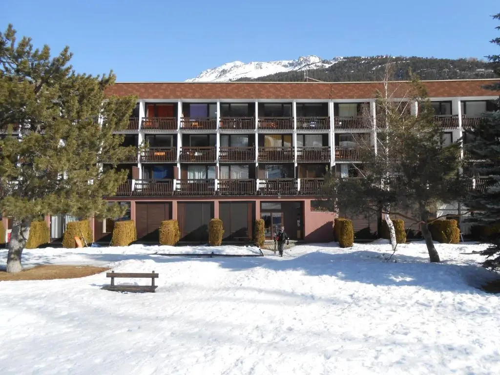 Residence aigle noir