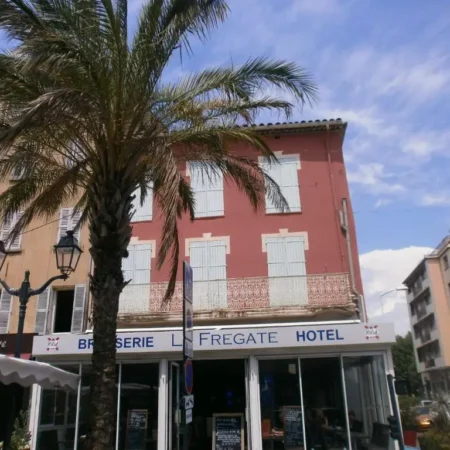 La Fregate