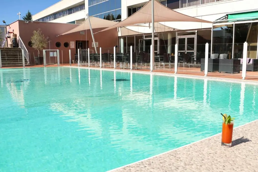 Best Western Plus Hotel Admiral – Lyon Ouest