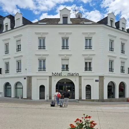 Contact Hotel | Hotel Marin Laval