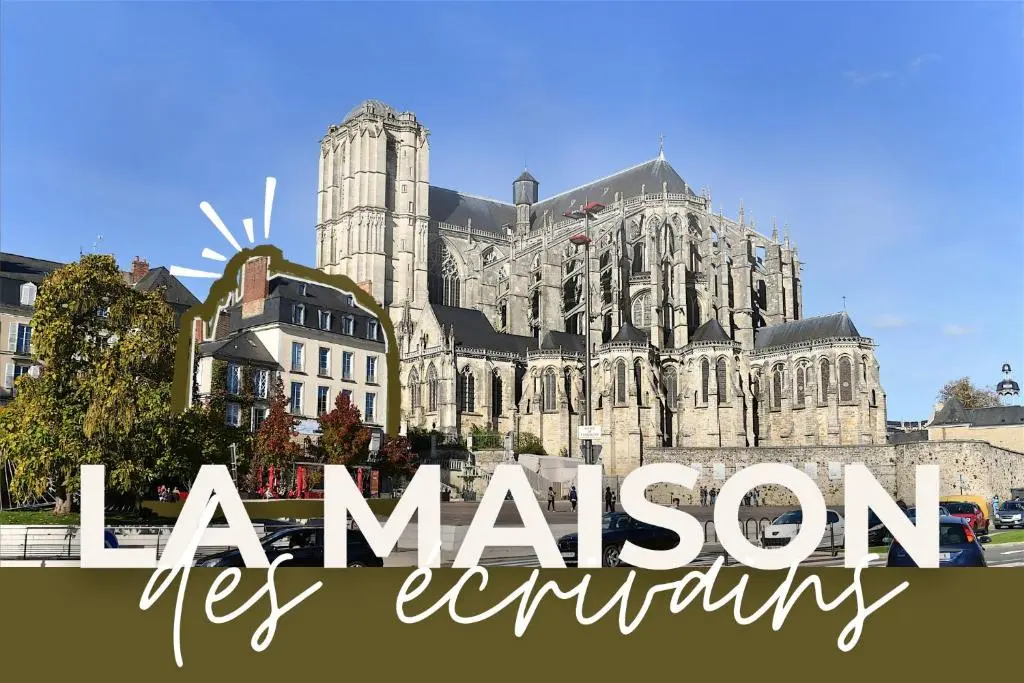La Maison des ecrivains – Entree Autonome – Hypercentre