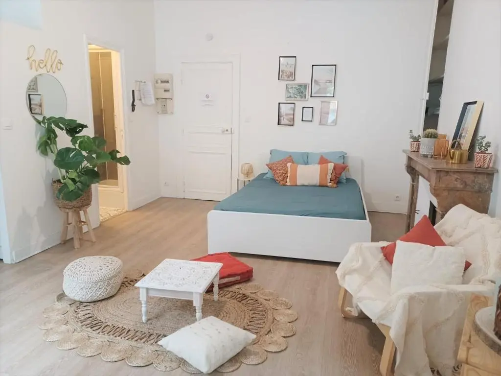 Studio Proche Centre Ville