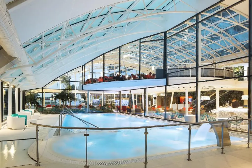 Hotel Oceania Roissy CDG