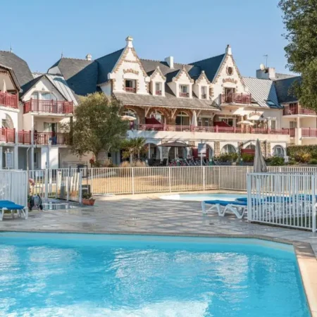 Pierre & Vacances Premium Le Domaine de Cramphore