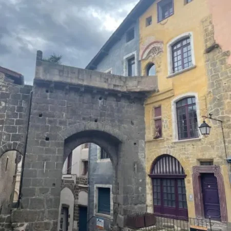 Aux Portes du Mont Anis