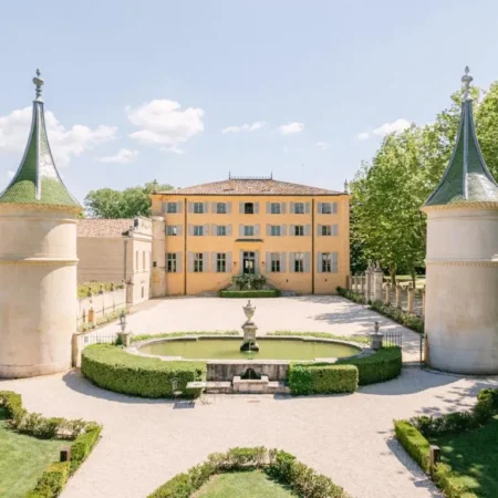 Chateau de Fonscolombe