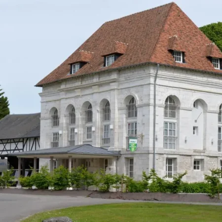 Hotel du Golf