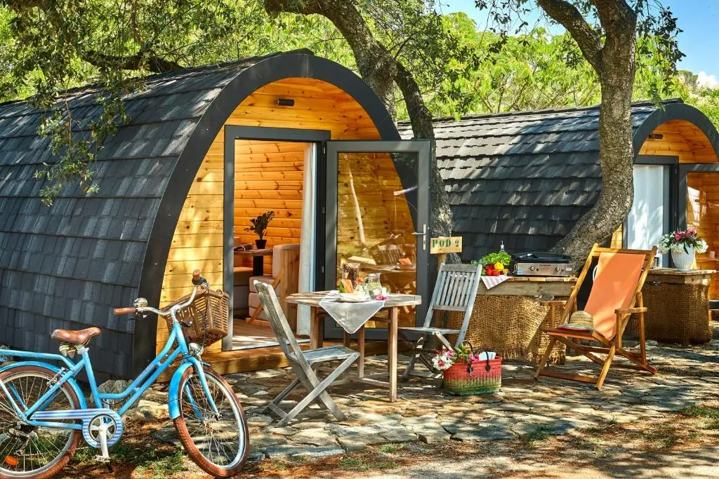 Camping Paradis Des Campers
