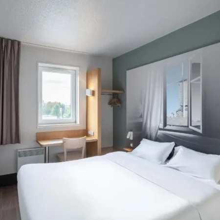 B&B HOTEL Lille Lezennes Stade Pierre Mauroy