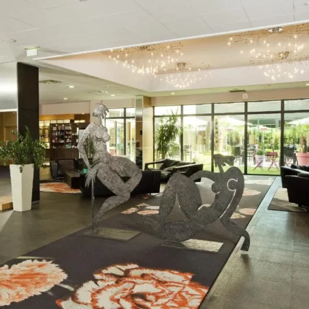 Appart Hotel – Residhome Suites Paris Senart