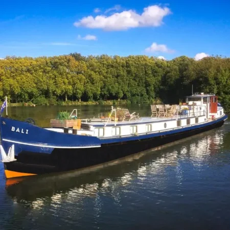 Bateau peniche au coeur de Lille