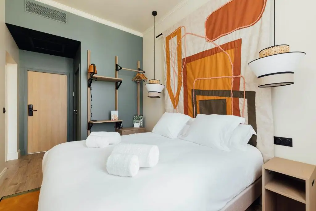 Hotel Prefecture – Encore Mieux