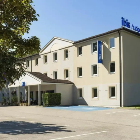 ibis budget Lons-le-Saunier