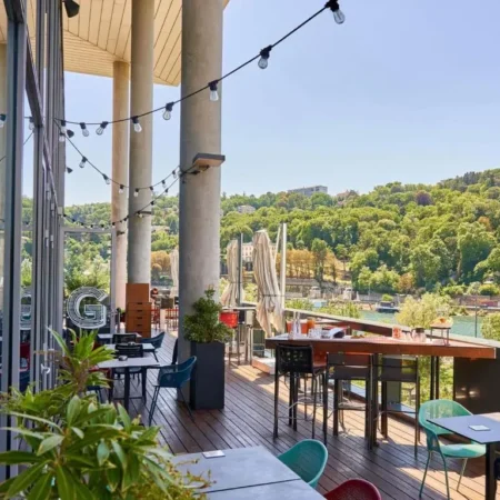 Novotel Lyon Centre Confluence Bord de Saone