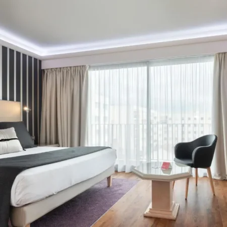 Hotel Charlemagne By Happyculture
