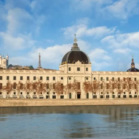 Hotel-Dieu