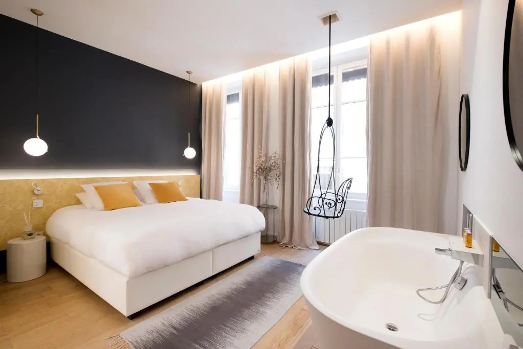 Mihotel Charite
