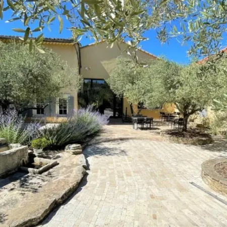 Clos Saint-Michel Resort & SPA