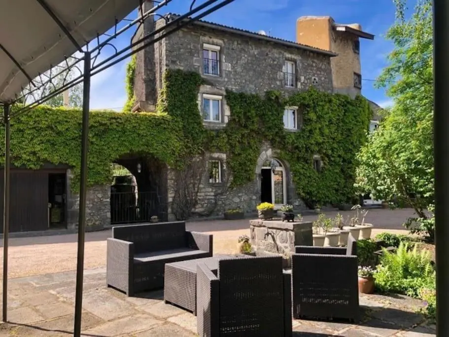 Le Moulin des Poetes