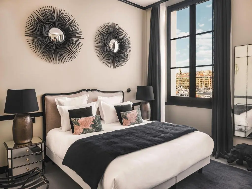 Maisons du Monde Hotel & Suites – Marseille Vieux Port