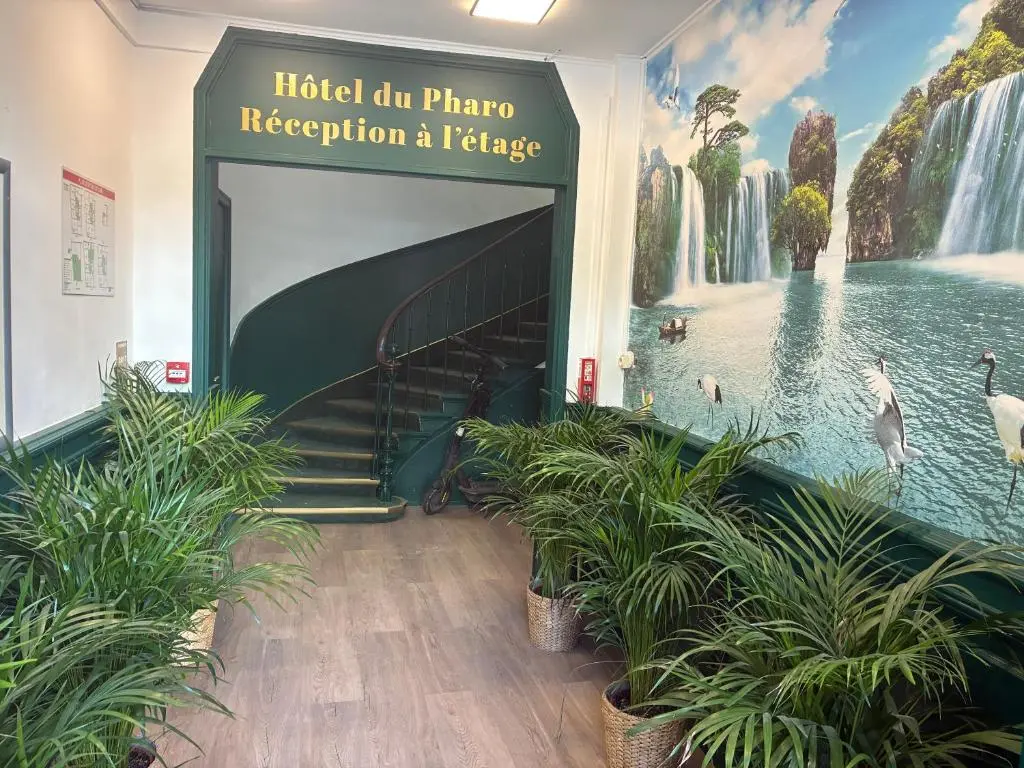 Hotel Du Pharo