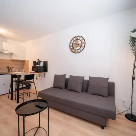 Appartment tout equipe a 6 minutes de la Gare St. Charles