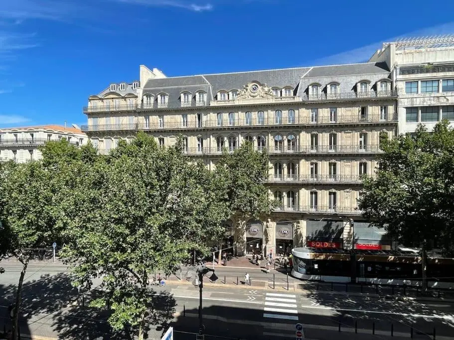 La French Casa Noailles