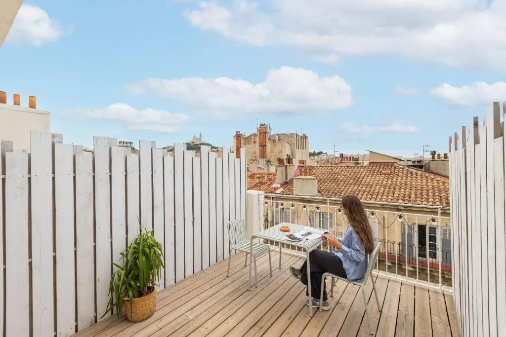 THE BABEL COMMUNITY – Marseille Vieux Port l Coliving & Appartement meuble