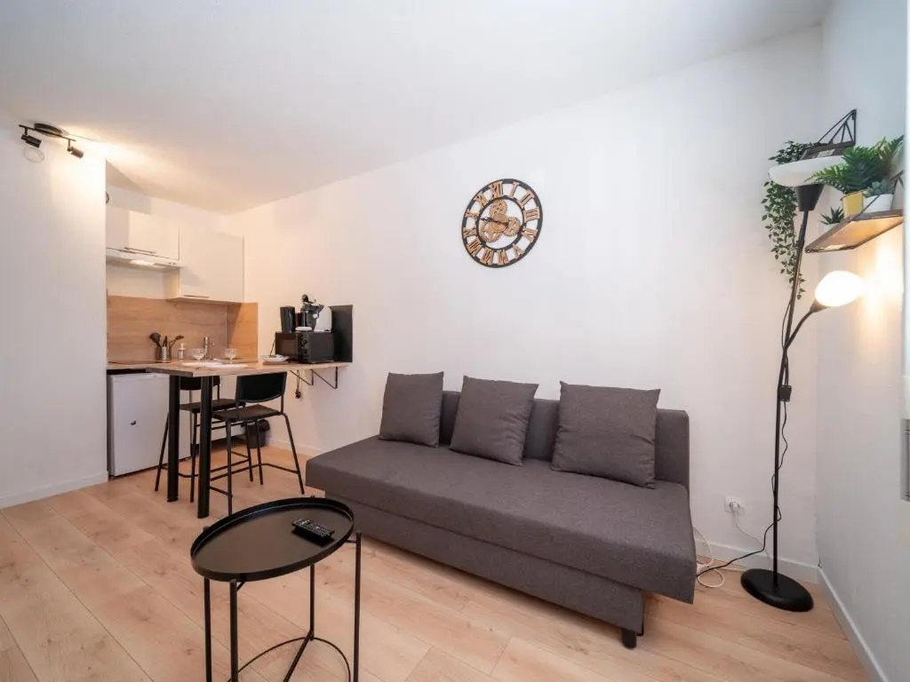 Appartment tout equipe a 6 minutes de la Gare St. Charles