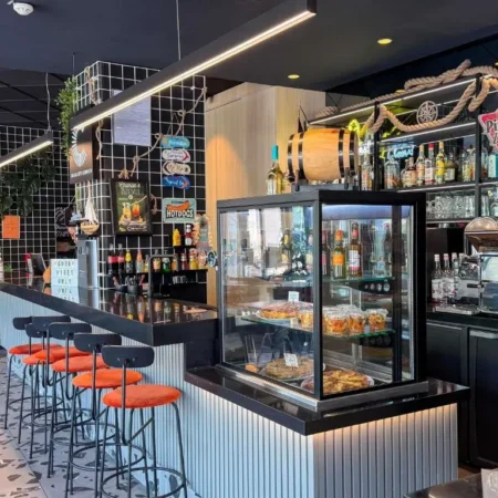 ibis Martigues