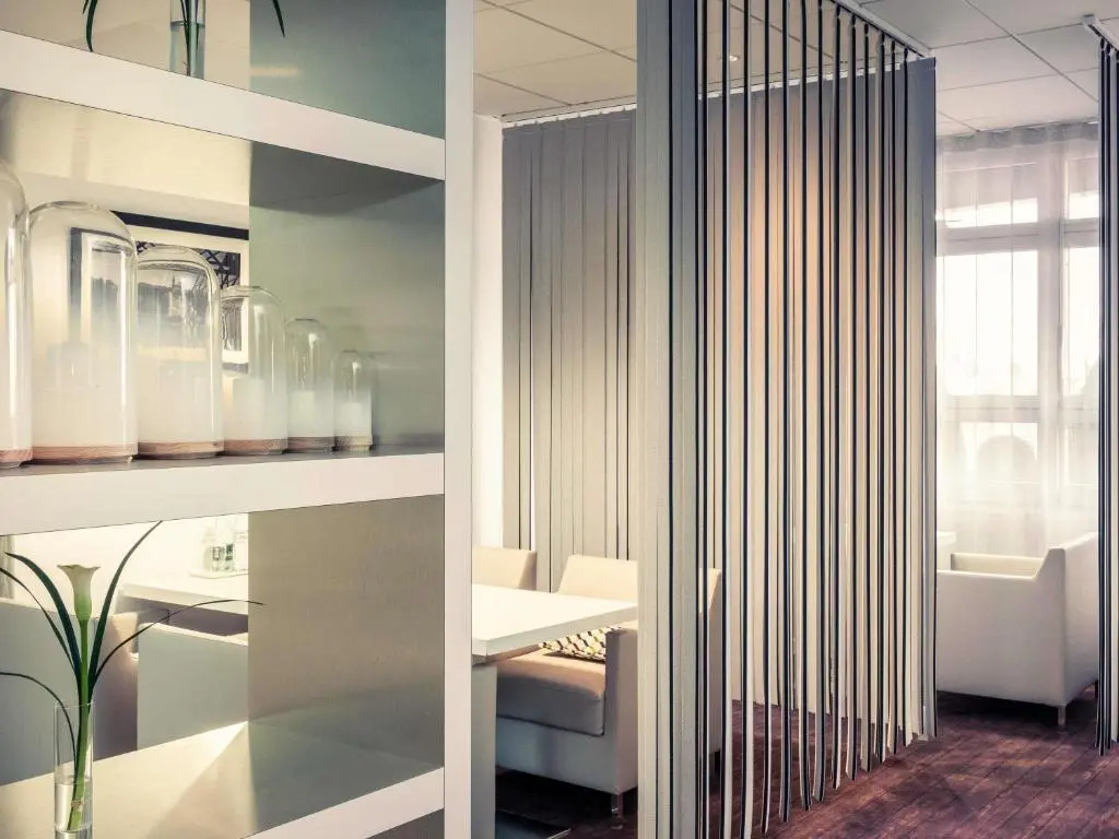 Hotel Mercure Paris Massy Gare TGV