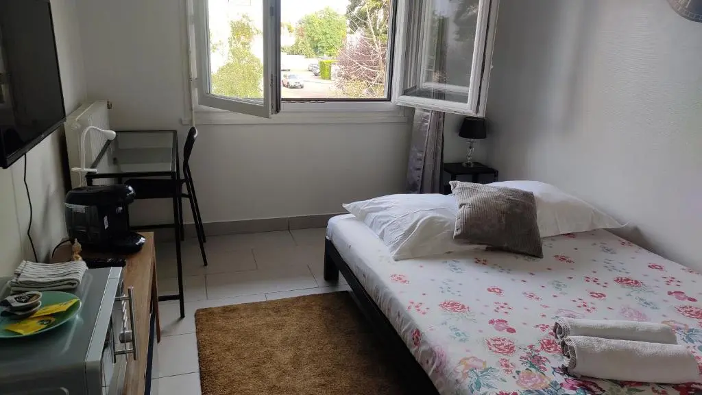 Studio Appartement Hotel (B&B) – Melun GARE