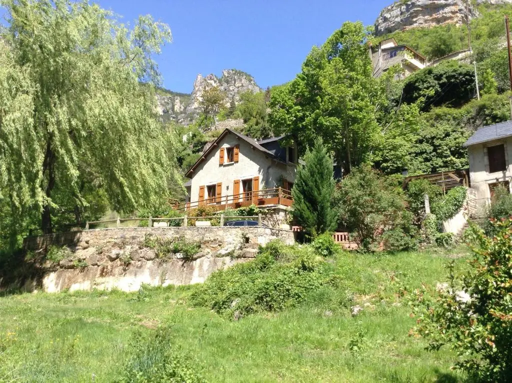 Hotel Restaurant Les Douzes
