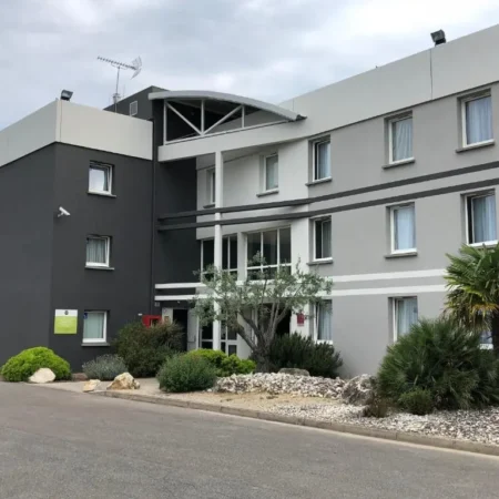 B&B HOTEL Montauban