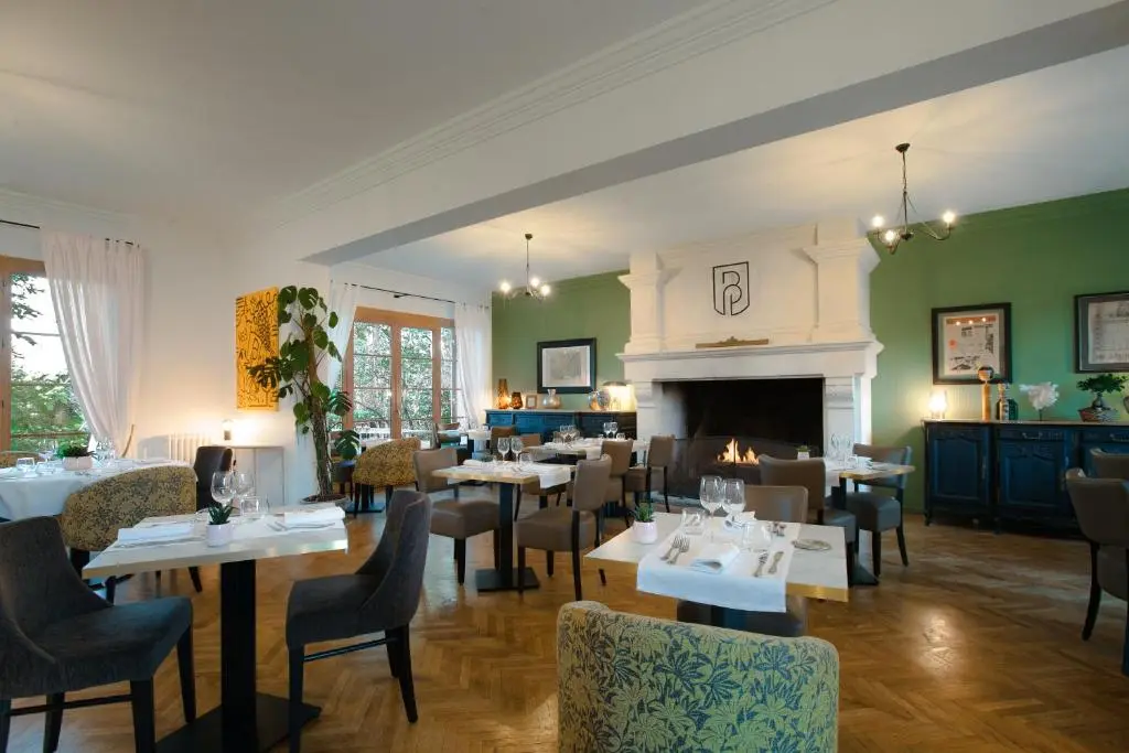Logis Hotel Le Blason De Provence