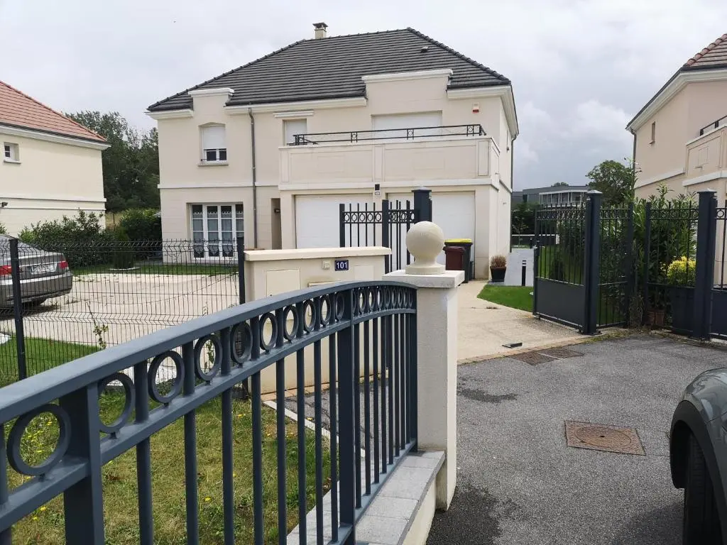 Maison d’hotes a Montevrain