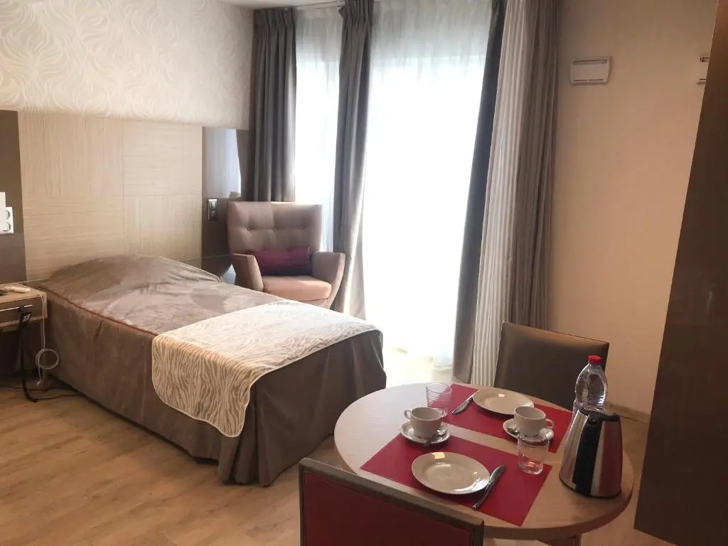 OBEO Residences Montreuil, Croix de Chavaux [ Residence services seniors ]