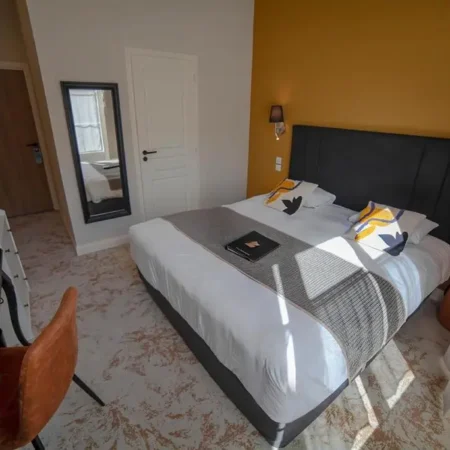 Logis Hotel les Hauts de Montreuil
