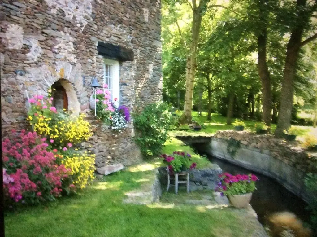 Le Moulin De La Castellerie