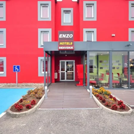 Enzo Hotel