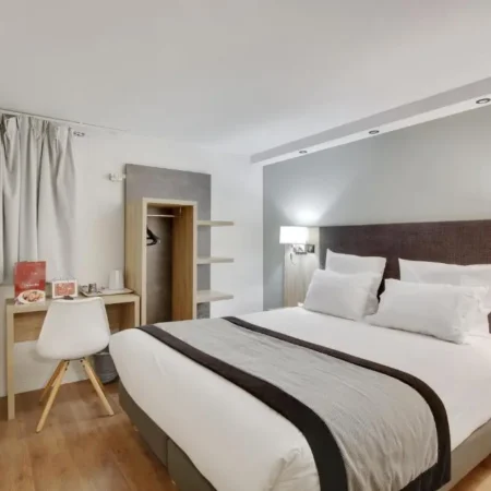 Hotel l&rsquo;Amandier Nanterre La Defense