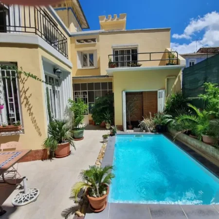 Le Patio En Ville