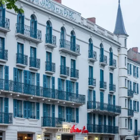 Noemys Neris Les Bains – hotel restaurant