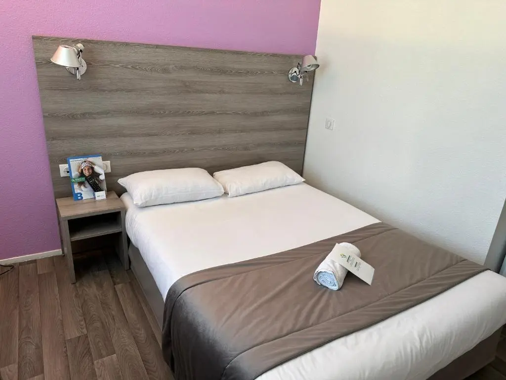 Inter-Hotel