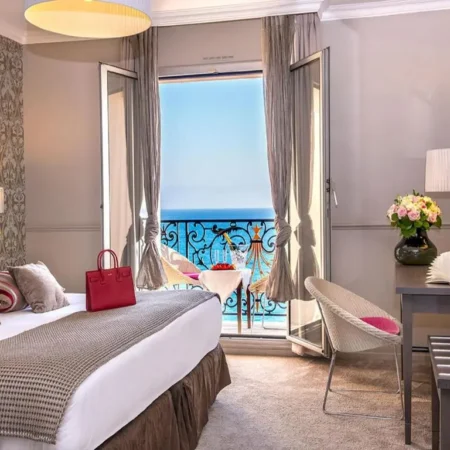 Hotel 3 etoiles Le Royal – Nice – Vacances Bleues