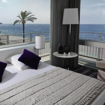 Hotel Mercure Nice Promenade des Anglais