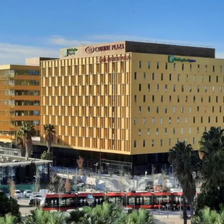 Holiday Inn Express Nice – Grand Arenas, an IHG Hotel
