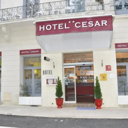 Hotel Cesar